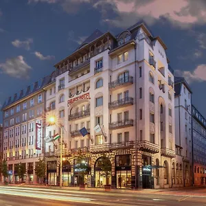 4* Hotel Moevenpick Centre